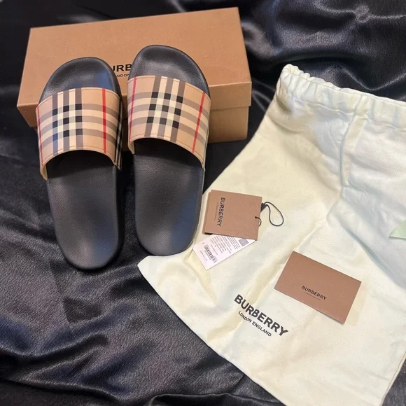 Burberry Beige and Black Check Slides - Picture 3 of 6